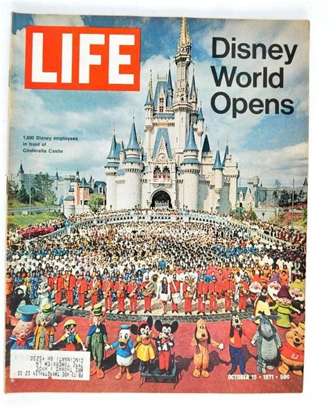 A Look At Life S Walt Disney From Mickey To The Magic Kingdom