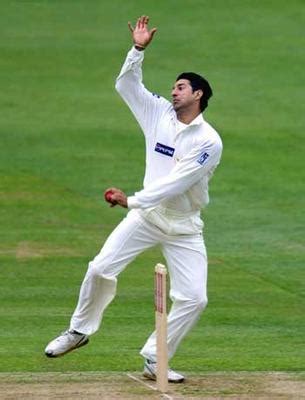 Cricket Fast Bowling Tips/ Fast Bowlers Grip