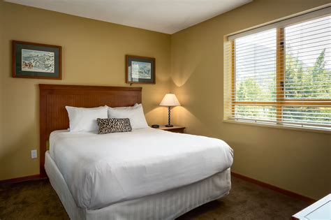 Cascade Lodge - Whistler BC | Whistler Accommodations