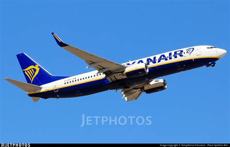 EI EFG Boeing 737 8AS Ryanair Pampillonia Francesco JetPhotos