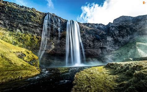 Islandia Skały Wodospad Seljalandsfoss Roślin