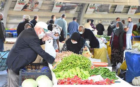 Yıllık enflasyon TÜİK e göre yüzde 64 ENAG a göre yüzde 129 oldu