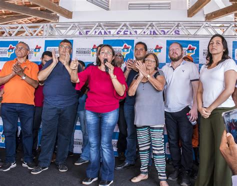 Presidente Othelino Neto prestigia inauguração de escola em