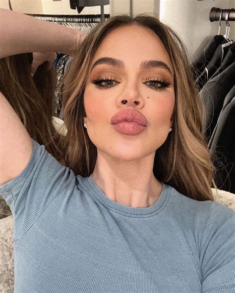 Khloe Kardashian Shows Off Massive Pout In New Video After Fans Beg The