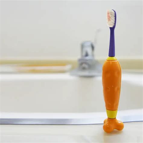 Ttone Interaction Toothbrush Plays Music as Your Children Brushing Their Teeth - Tuvie Design