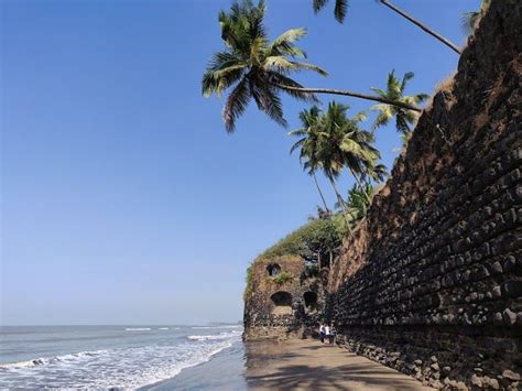 Revdanda Beach Fort, Murud Janjira - Things to Do, Timings & Photos