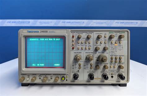 2465B OSCILLOSCOPE ANALOGIQUE TEKTRONIX 400 MHz 4 CH FC