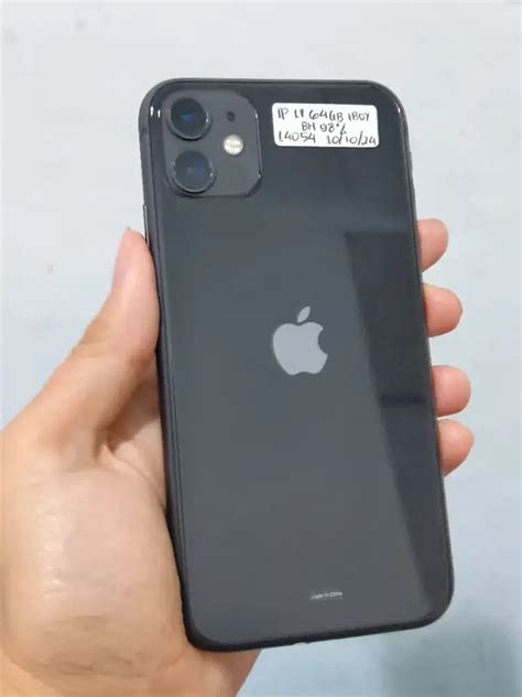 IPhone 11 64 GB Ex Ibox Like New Handphone 915646284