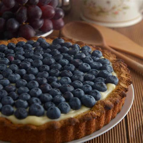 Tarte aux myrtilles et à la crème