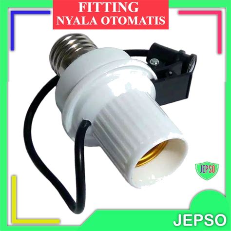 Jual Fitting Sensor Lampu Otomatis Cahaya Siang Dan Malam Pitting