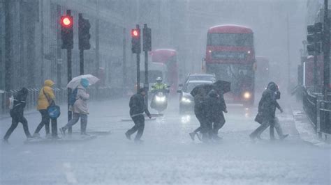 Uk Weather First Snow Of Winter And Heavy Rain On Way As Temperatures