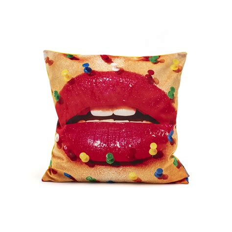 Tp Cushion With Plume Padding Mouth With Pins Cm X Seletti