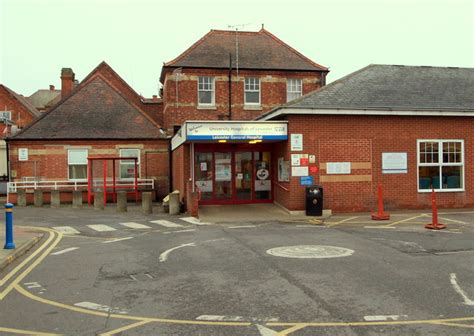 Leicester General Hospital, Evington,... © David Hallam-Jones cc-by-sa/2.0 :: Geograph Britain ...