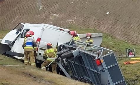 Tragiczny Wypadek Na Autostradzie A Pod Krapkowicami Bus Uderzy W