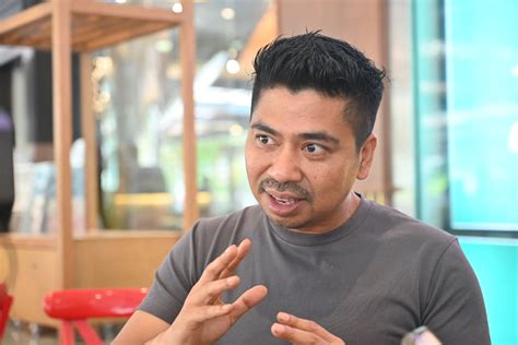 Tiada Istilah Warlord Dalam UMNO Terus Amalkan Demokrasi Muhamad