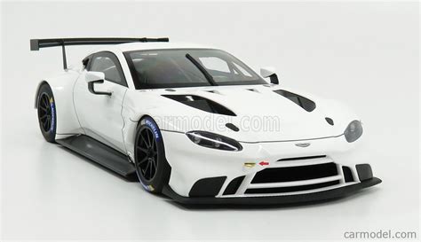 AUTOART 81806 Masstab 1 18 ASTON MARTIN VANTAGE GTE LE MANS PRO N 0