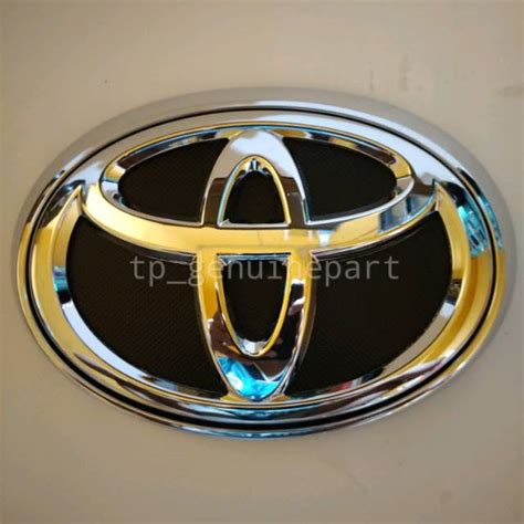 Toyota Fortuner Vrz Srz Trd 2019 Front Grill Emblem Logo Original