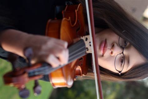 Anna And Violin 2 San Diego Violins