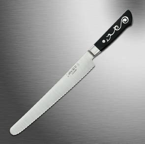 BREAD KNIFE (SERRATED) - TCE