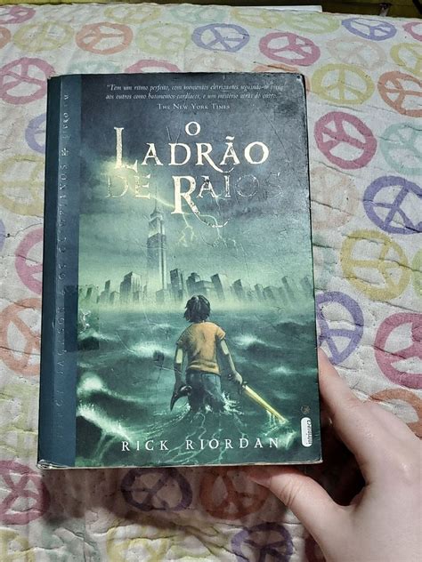 Livro Percy Jackson e O Ladrão de Raios Livro Percy Jackson Usado