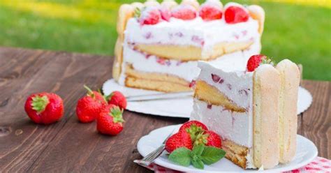 Recette Pour Cuisiner Avec Les Enfants Charlotte Aux Fraises Recipe