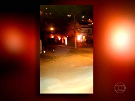 G1 Base Da Upp No Lins é Incendiada Após Tiroteio No Rio Notícias