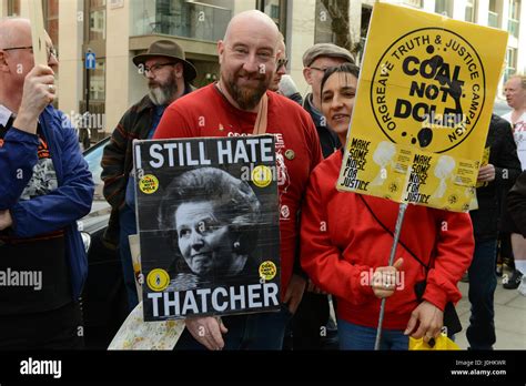 supporters  orgreave truth  justice campaign gather