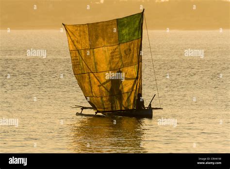 Vezo Fishermens In The Lagoon Of Ifaty Southwestern Madagascar Stock