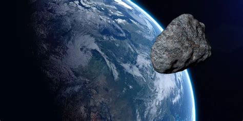 Mega Asteroid Rast Morgen Knapp An Erde Vorbei