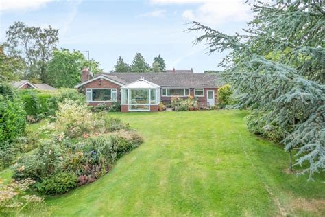 Bed Terraced House For Sale In Maryvale Berrington Road Tenbury