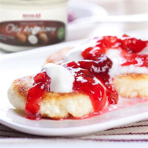 H Ttenk Sepfannkuchen Mit Hausgemachter Marmelade Und Kokos L