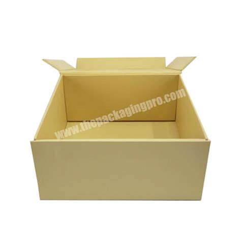 Custom Magnetic Closure Matt Lamination Yellow Folding Paper Gift Box