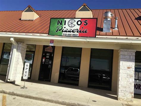 52 Weeks of Pizza: Nico's Pizzeria a no-frills pizza restaurant with ...