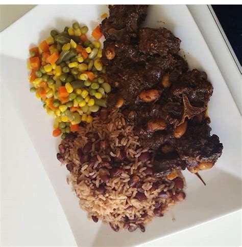 Delicious Jamaican Sunday Dinner Rice And Peas With Chicken Oxtail