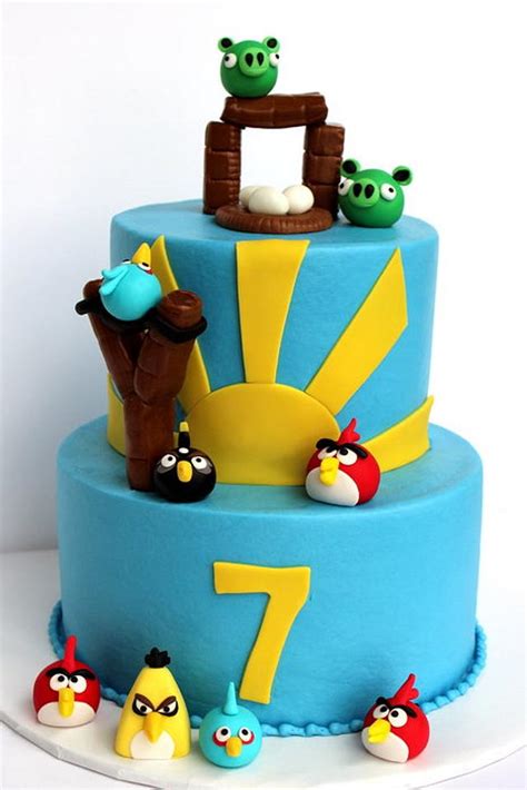 Angry Birds Decorated Cake By Kerrin Cakesdecor