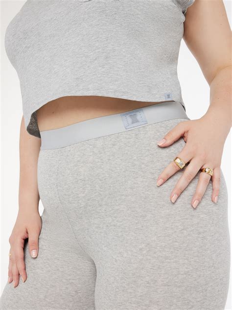 Rib Essentials High Waist Legging In Grey Savage X Fenty Uk United