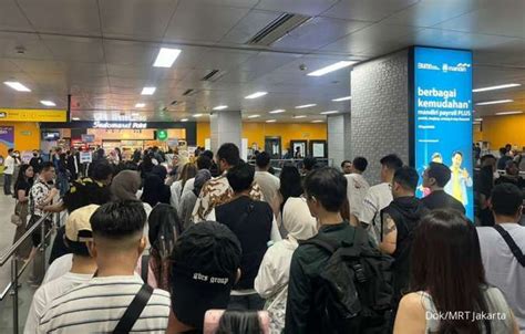 Rayakan HUT Ke 497 Kota Jakarta MRT Jakarta Berlakukan Tarif Rp 1