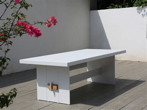 London Dining Table – OSMEN OUTDOOR FURNITURE