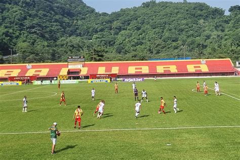 São Carlense vence o Jabaquara assume a liderança e afunda o Leão em