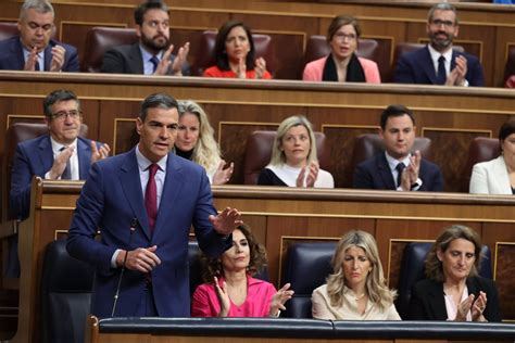 Sánchez cancella l agenda pública per a reflexionar sobre la seua