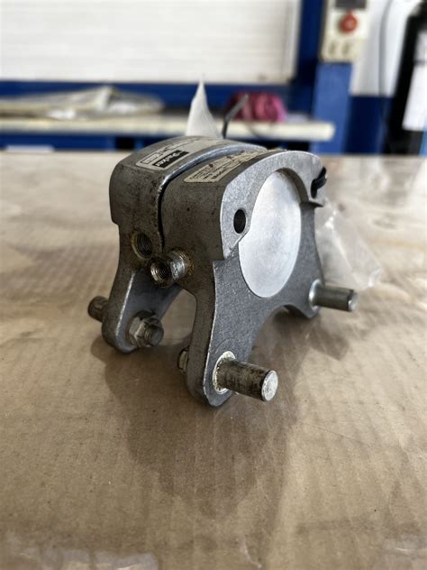 Brake Caliper Assy Cleveland General Aviation