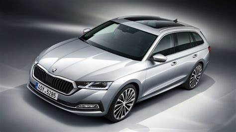 Skoda Octavia Revealed With New Tech Improved Practicality