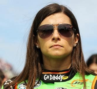 Danica Patrick Wins Nationwide Pole Position Prior To Daytona 500