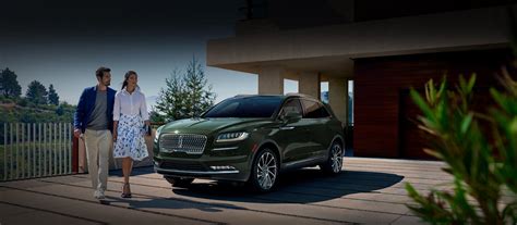 Lincoln Nautilus Suv Design Features