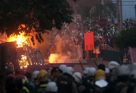 La FOTO de los disturbios en Brasil después del juego SÍ es en el