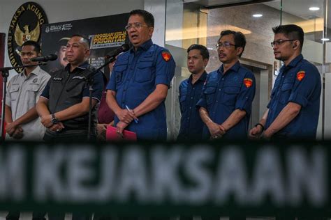 Kejagung Tetapkan Tujuh Tersangka Baru Korupsi Emas Antam Nasional