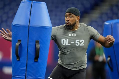 Former Uconn Football Players Christian Haynes Eric Watts Perform At