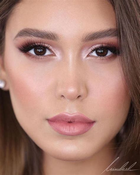 A Beautiful Soft Glam Look We Love The Rosy Pink Color Tones That Will