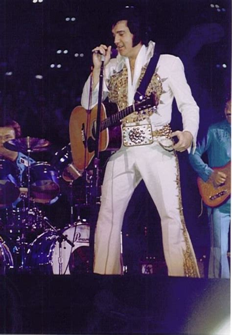 Elvis Presley On Tourjune 25 1977 830 Pm Cincinnati Oh