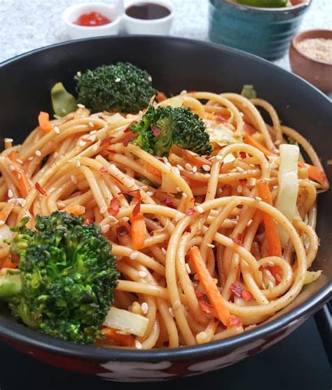 Vegetable Lo Mein Noodles - InstantPot Recipe - Profusion Curry